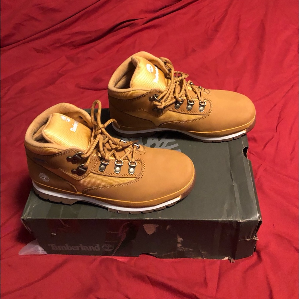 Euro timberland boots.